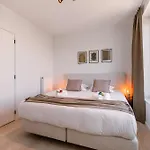 New Flat With High Quality Finishing And Terrace * Ostende